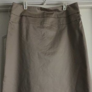 Tan Beautiful, Simple Yet Elegant Worthington Skirt size 18